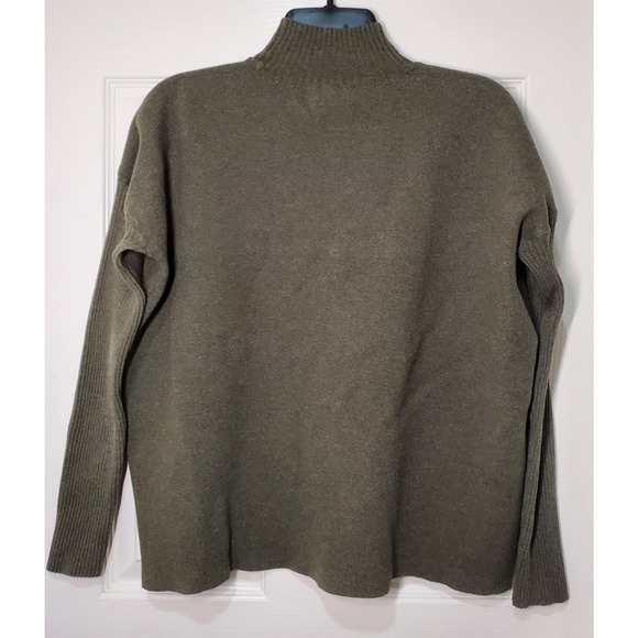 Cyrus Women’s Olive Green Mock Neck Sweater Size M – Cozy Knit Pullover - Picture 4 of 10